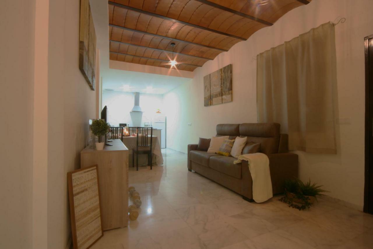 Apartmán Apartamento Vacacional Carmona Exteriér fotografie